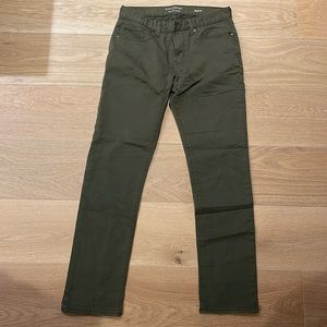 Banana Republic Traveler Jean
